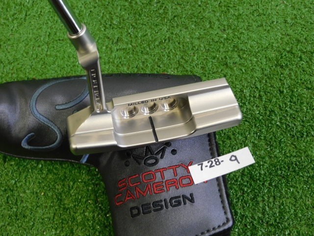 Titleist Scotty Cameron 2023 Super Select Newport 2 35″ Putter w Headcover Mint