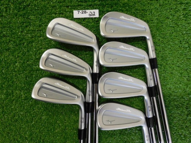 Mizuno Pro S-3 Forged Irons 4-P KBS Tour V 110 Stiff Steel Mint