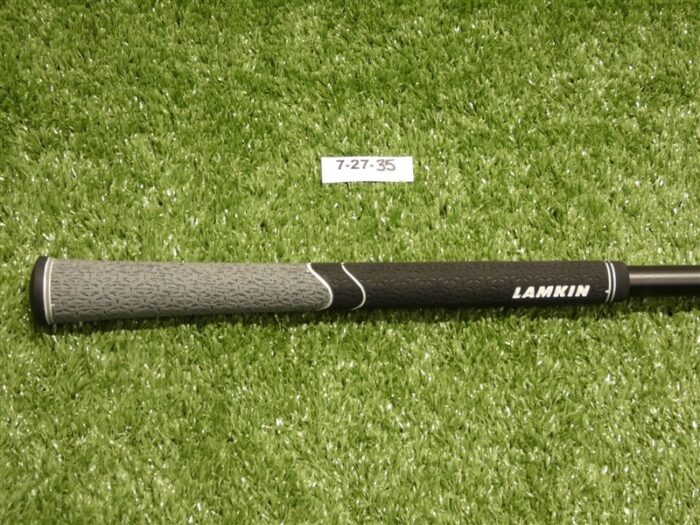 TaylorMade UST Mamiya Helium NanoCore 5F3 Regular 3 Wood Shaft 42.5″ Excellent