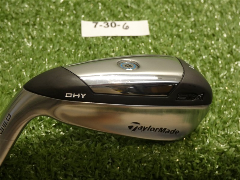 TaylorMade SIM DHY Left Hand 22* 4 Iron Utility Diamana 65 Regular Graphite