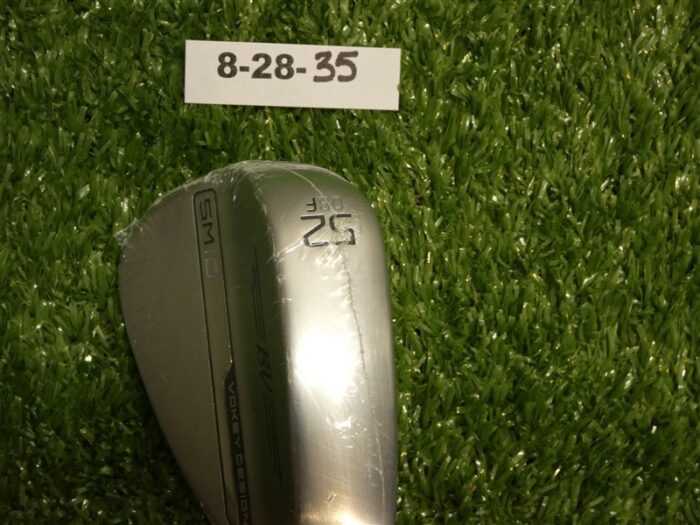 Titleist Vokey SM10 Tour Chrome 52* 08* Gap Wedge F Grind Dynamic Gold Steel New