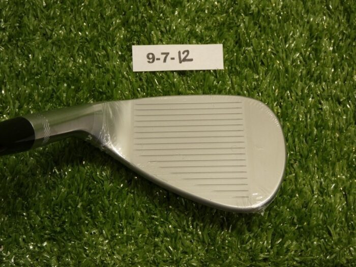 Titleist Vokey SM10 Tour Chrome 52* 12* Gap Wedge F Grind Dynamic Gold Steel New