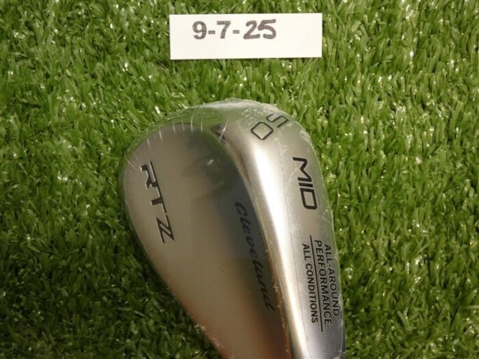 Cleveland RTZ ZipCore Tour Satin 50* 10* Gap Wedge Mid DG Spinner Steel New