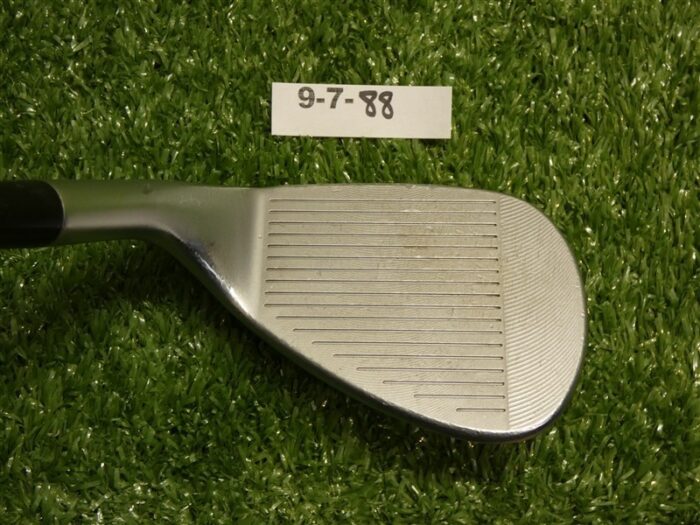 Cleveland CBX 2 Tour Satin 56* 12* Sand Wedge Dynamic Gold 115 Steel Mid Grip
