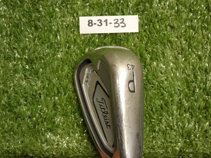 Titleist T300 43* Pitching Wedge Tensei AV Regular Graphite -1.25″