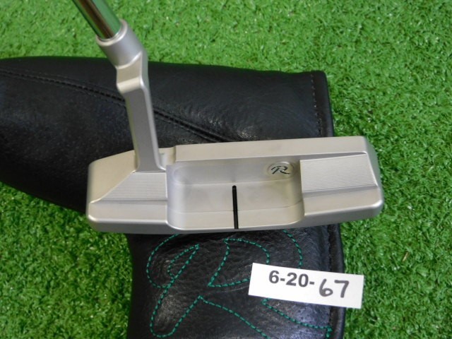 TaylorMade TP Reserve B11 35″ Putter with Headcover Mint