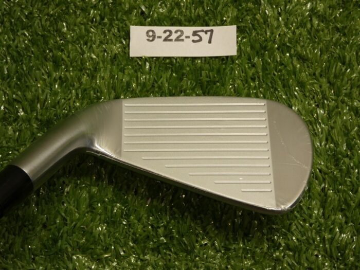 Titleist 2025 T250U 22* 4 Iron Utility HZRDUS 90g 6.0 Stiff Graphite New