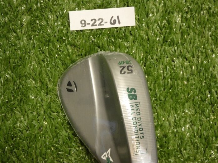 TaylorMade Milled Grind 4 MG4 52* 09* Gap Wedge SB Dynamic Gold Steel New