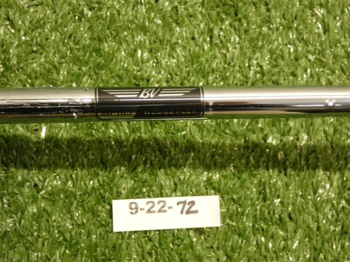 Titleist Vokey SM10 Tour Chrome 52* 8* Gap Wedge F Grind Dynamic Gold Steel Mint