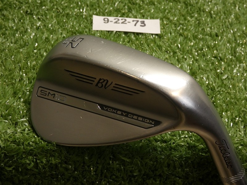Titleist Vokey SM10 Tour Chrome 52* 08* Gap Wedge F Grind Dynamic Gold Steel