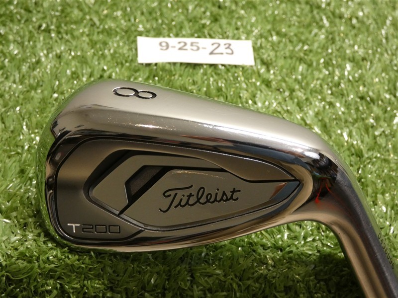 Titleist T200 8 Iron AMT White S300 Stiff Steel Excellent