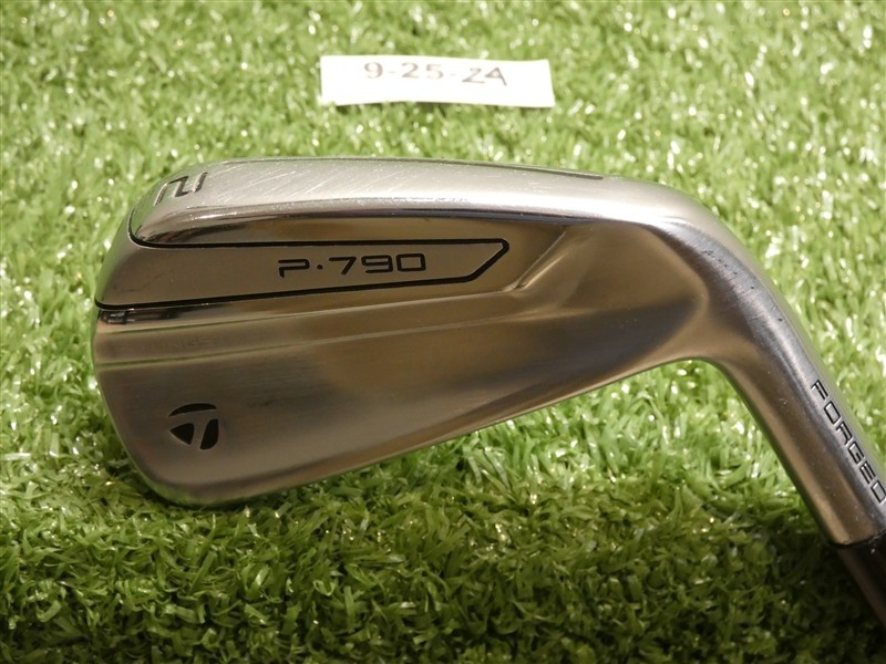 TaylorMade 2019 P790 UDI 2 Iron Utility HZRDUS Smoke 90g 6.0 Stiff Graphite