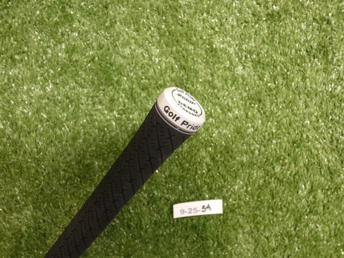 Callaway Apex Ai300 Forged 7 Iron Dynamic Gold Mid 90 R300 Regular Steel Mint