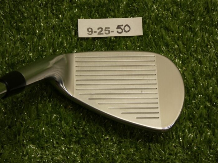 Titleist 2023 T200 Forged 48* W Gap Wedge AMT Black S300 Stiff Steel Excellent