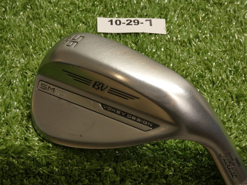 Titleist Vokey SM10 Tour Chrome 56* 10* Sand Wedge S Grind Dynamic Gold Steel