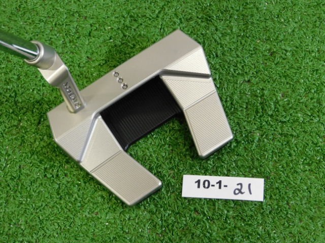 Titleist Scotty Cameron Custom 2025 Phantom 5.2 35″ Putter New
