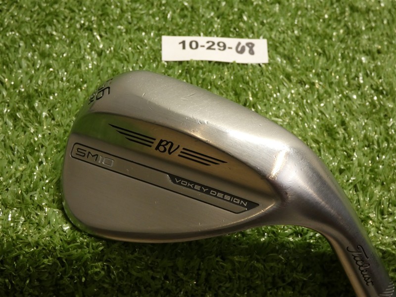 Titleist Vokey SM10 Tour Chrome 56* 08* Sand Wedge M Grind Dynamic Gold Steel