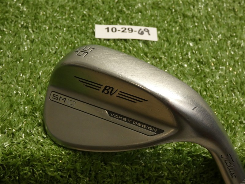 Titleist Vokey SM10 Tour Chrome 56* 14* Sand Wedge F Grind Dynamic Gold Steel
