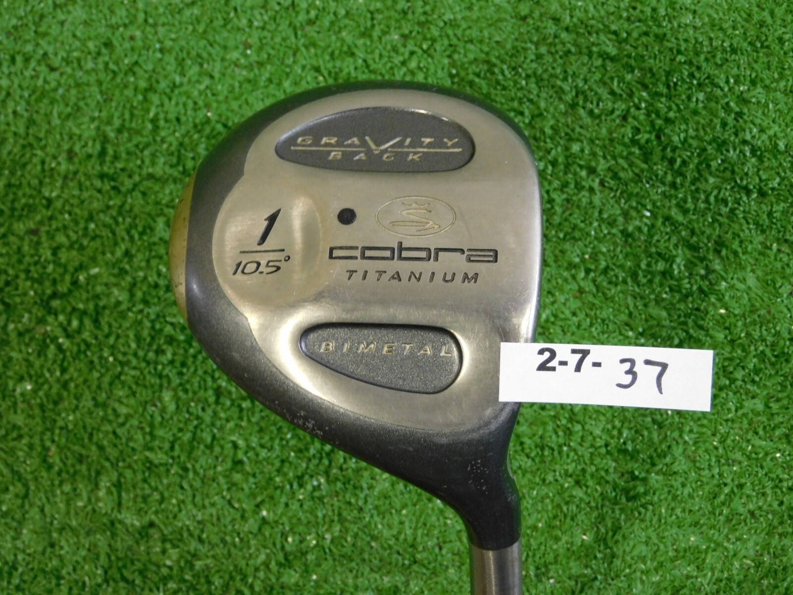 Cobra Gravity Back 10.5* Driver Regular Graphite 43.75″