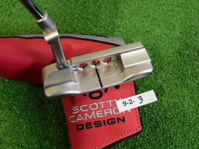 Titleist Scotty Cameron 2025 Studio Style Newport Plus 35″ Putter with HC New