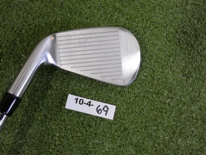 Titleist 2023 T200 Forged 7 Iron AMT Black S300 Stiff Steel Mint