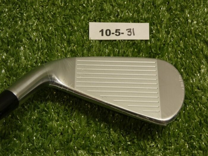 Titleist 2025 U505 22* 4 Utility Iron HZRDUS 80g 6.0 Stiff Graphite New