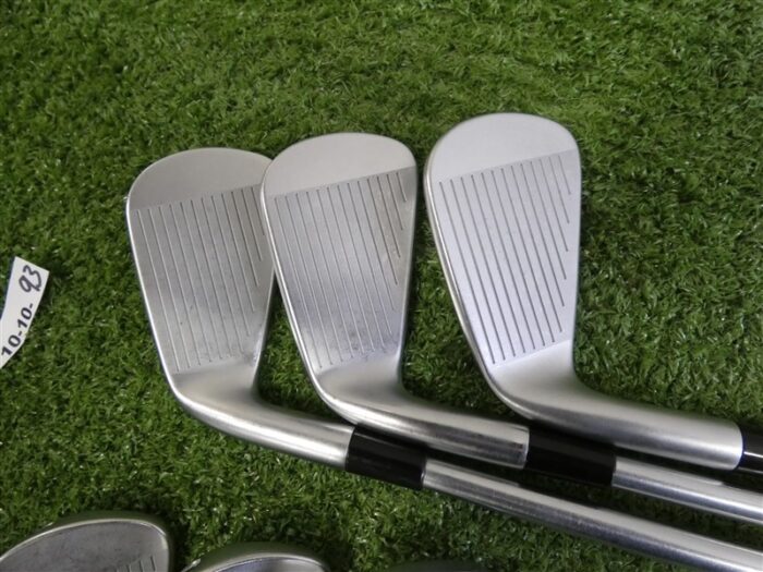 TaylorMade 2023 P770 Irons 4-9 (No P Wedge) 125g 6.5 X Extra Stiff Steel Mid