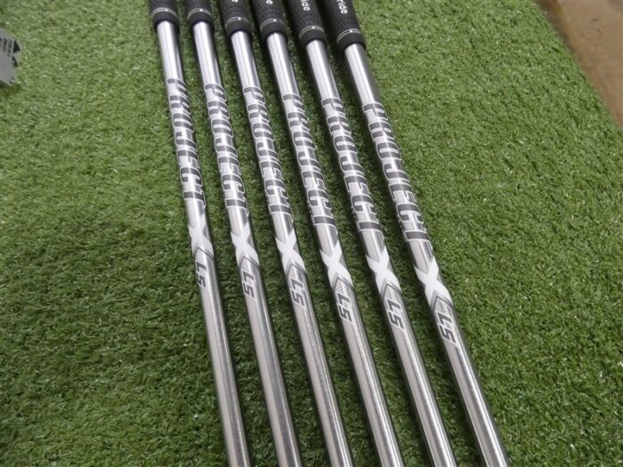 TaylorMade 2023 P770 Irons 4-9 (No P Wedge) 125g 6.5 X Extra Stiff Steel Mid