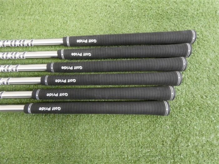 TaylorMade 2023 P770 Irons 4-9 (No P Wedge) 125g 6.5 X Extra Stiff Steel Mid