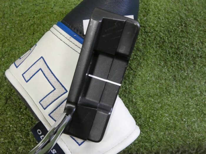 Odyssey Ai-One Double Wide DB Double Bend 34″ Putter with Headcover