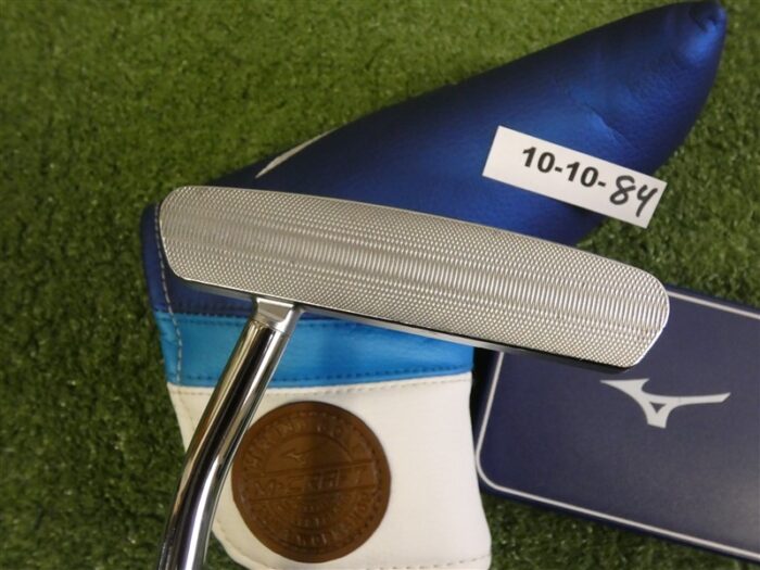 Mizuno M Craft III White Satin 34″ Putter with Headcover & Weight Kit