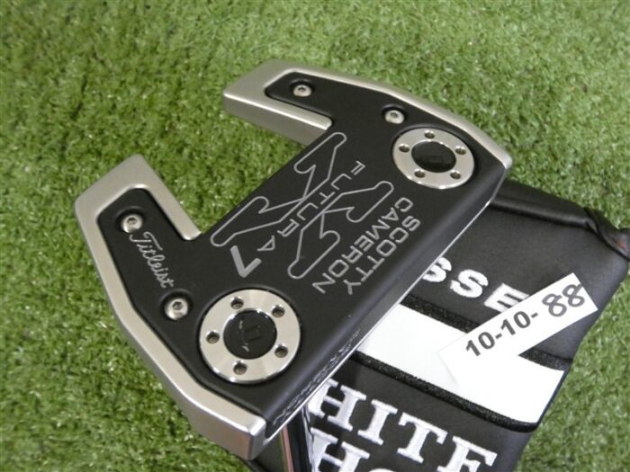 Titleist Scotty Cameron Custom Shop Futura X7 34 Putter w White Hot HC Excellent