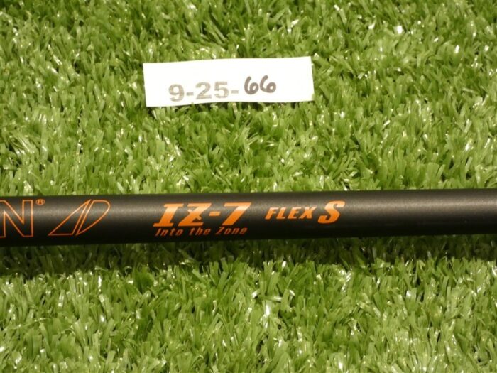 TaylorMade Graphite Design Tour AD IZ-7 S Stiff Driver Shaft 44.5″ Mint