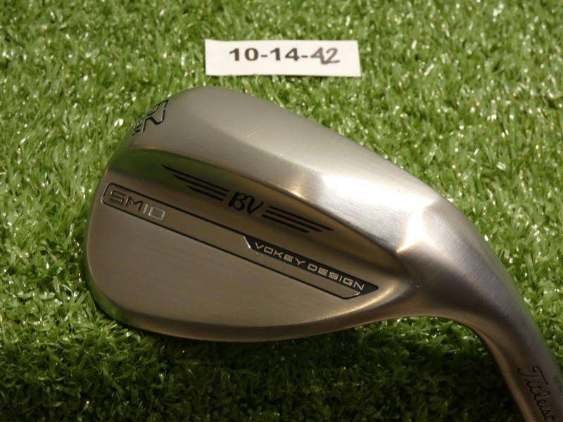 Titleist Vokey SM10 Tour Chrome 62* 8* Lob Wedge M Grind Dynamic Gold Steel Mint