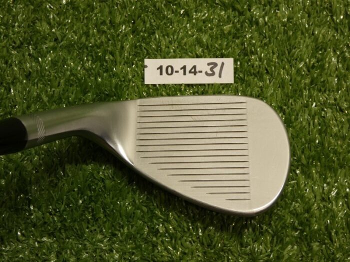 Titleist Vokey SM10 Tour Chrome 54* 12* Sand Wedge D Grind Dynamic Gold Steel