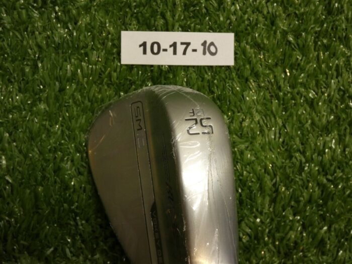 Titleist Vokey SM10 Tour Chrome 52* 12* Gap Wedge F Grind Dynamic Gold Steel New