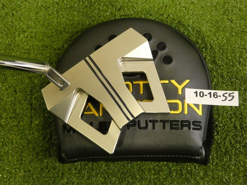 Titleist Scotty Cameron 2024 Phantom 9.5 34″ Putter with Headcover New
