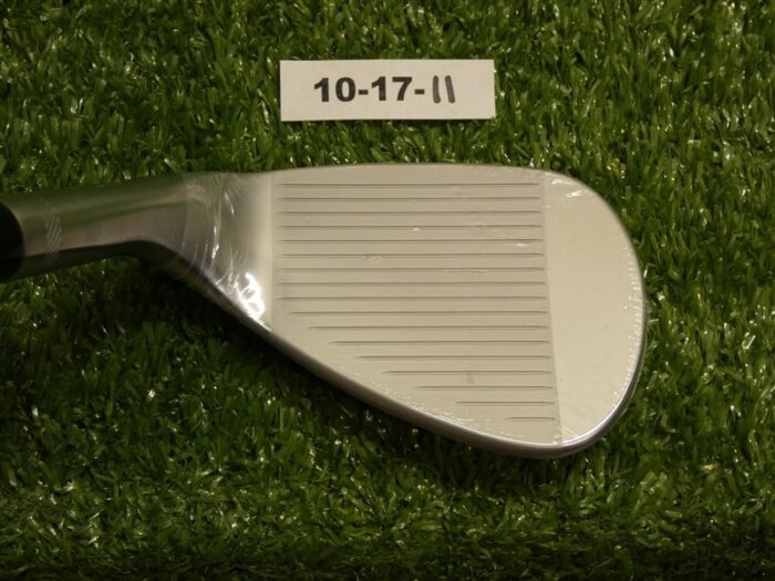 Titleist Vokey SM10 Tour Chrome 56* 08* Sand Wedge M Grind DG Steel New
