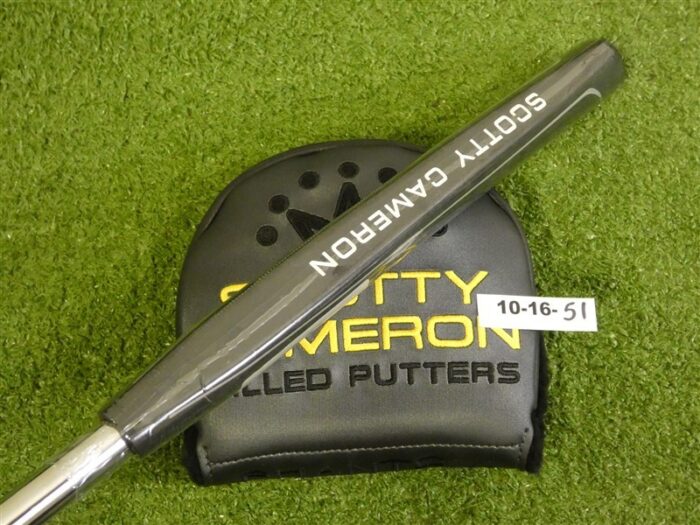 Titleist Scotty Cameron 2024 Phantom 7 35″ Putter with Headcover New