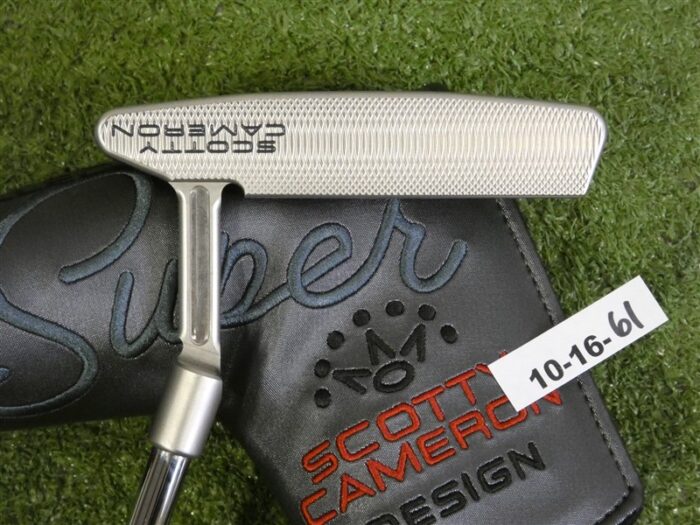 Titleist Scotty Cameron 2023 Super Select Newport 2 35″ Putter w Headcover New