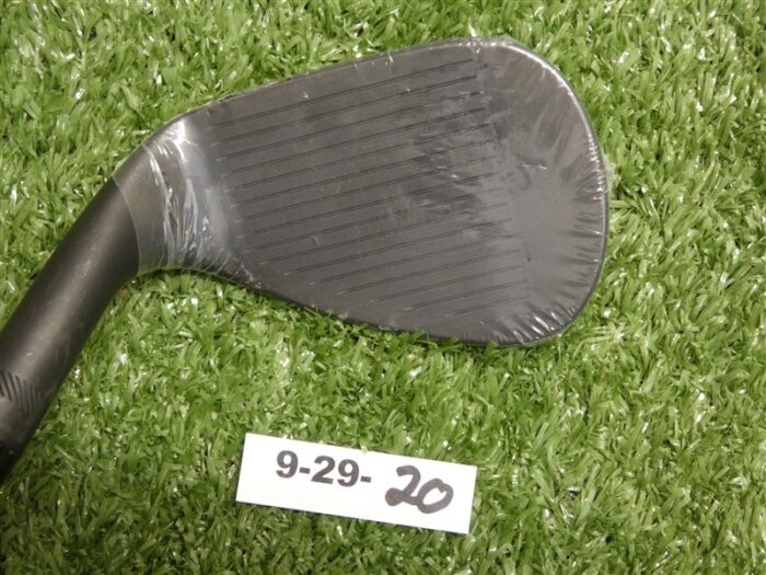 Titleist Vokey SM10 Jet Black 52* 12* Gap Wedge F Grind Dynamic Gold Steel New