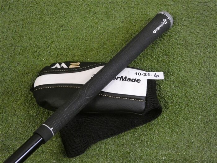 TaylorMade M2 22* 4 Rescue Hybrid REAX 55 M Senior Graphite with HC Excellent