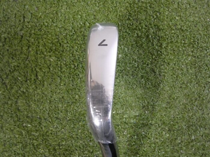 Callaway Elyte Max Fast 7 Iron Vanquish R2 Senior Graphite New