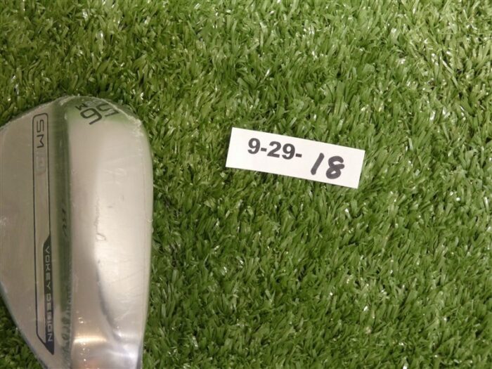 Titleist Vokey SM10 Tour Chrome 56* 08* Sand Wedge M Grind DG 105 Steel New