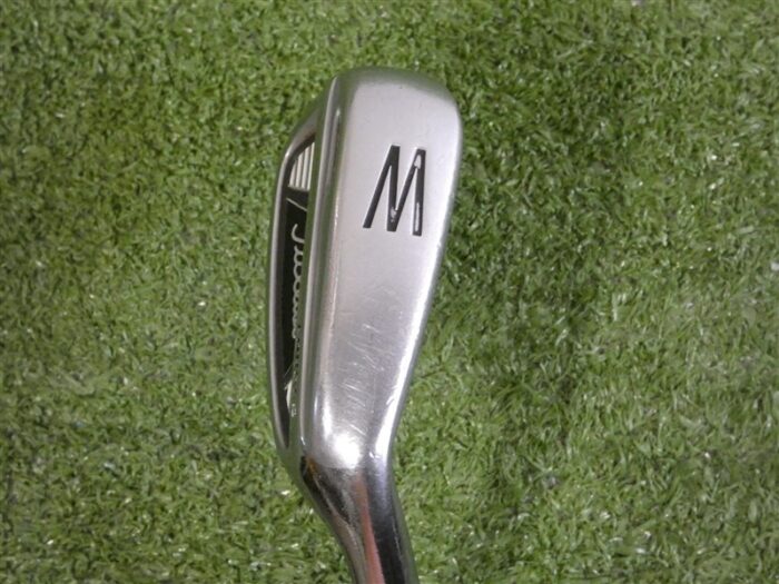 Titleist AP2 710 Forged 51* W Gap Wedge Dynamic Gold S300 Stiff Steel