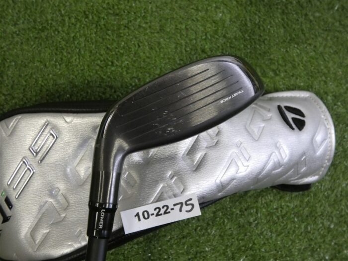 TaylorMade Qi35 22* 4 Hybrid Rescue Ventus Blue 7 Stiff Graphite w HC Excellent