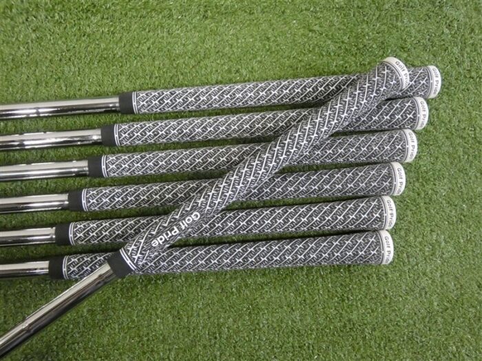 TaylorMade 2023 P790/P770 Forged Mixed Irons 4-P KBS Tour Stiff Steel Excellent