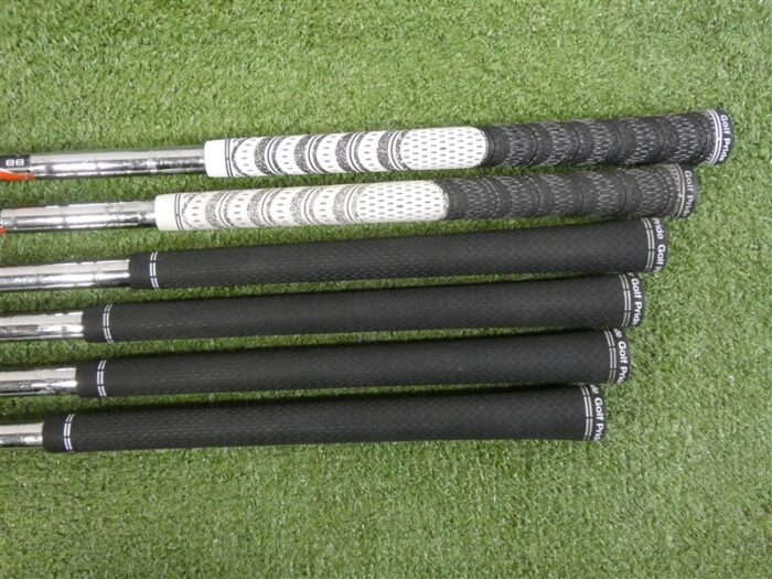 TaylorMade AeroBurner Irons 5-P REAX 88 HL Regular Steel +.5″
