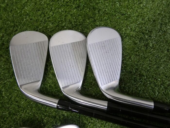 Titleist 2023 T350 Forged Irons 7-P & 48* W Tensei AV AM(2) Regular Graphite