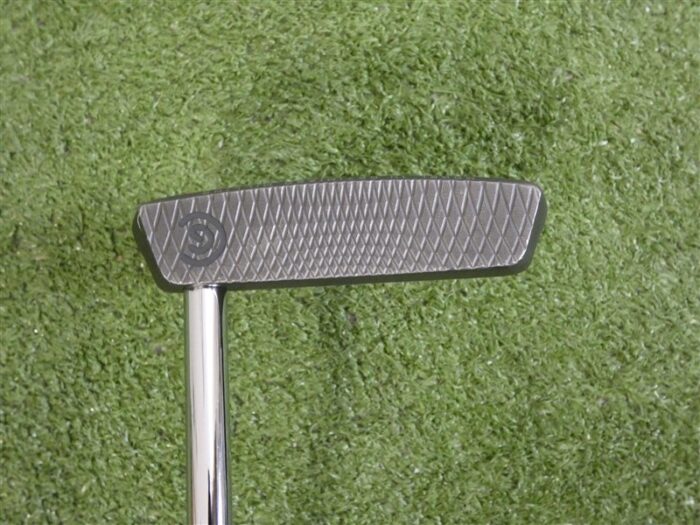 Cleveland Huntington Beach Soft Premier 14 Single Bend 34″ Slight Arc Putter
